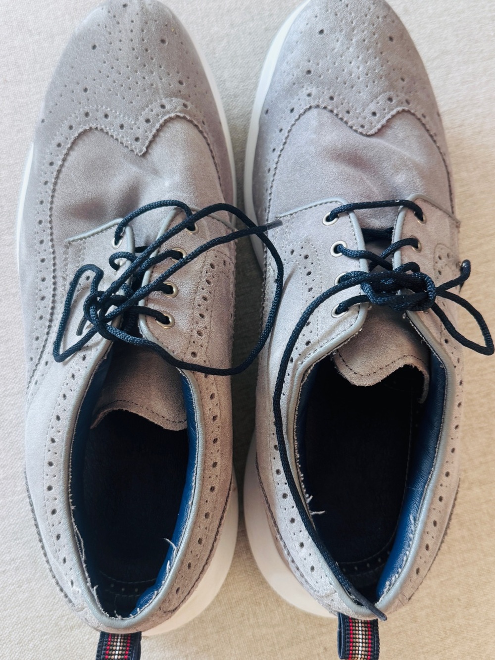 Footjoy Golf Men's Grey Suede Wingtip Sneakers with Black Laces size 10,5